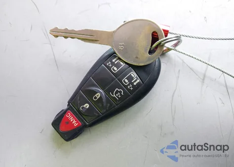 2012 Dodge Grand Caravan Sxt from USA, damaged, VIN 2C4RDGCG4CR319649